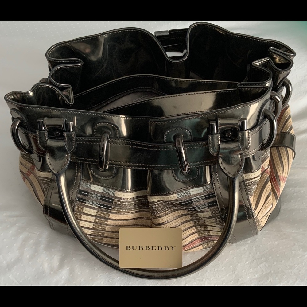 Burberry hand bag